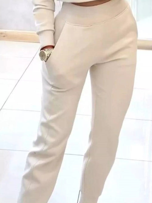 Casual Chic Cropped Sweatshirt and Jogger Set - ELC Fashion
